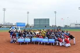 钟意新版本出装饱受诟病，是研究新版本，还是版本的“最佳答案”？