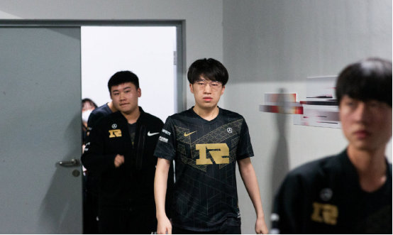 也为西甲联 也为西甲联